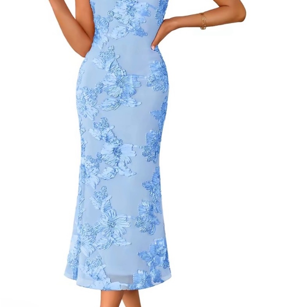 Elegant Light Blue Floral Lace Sheath Dress